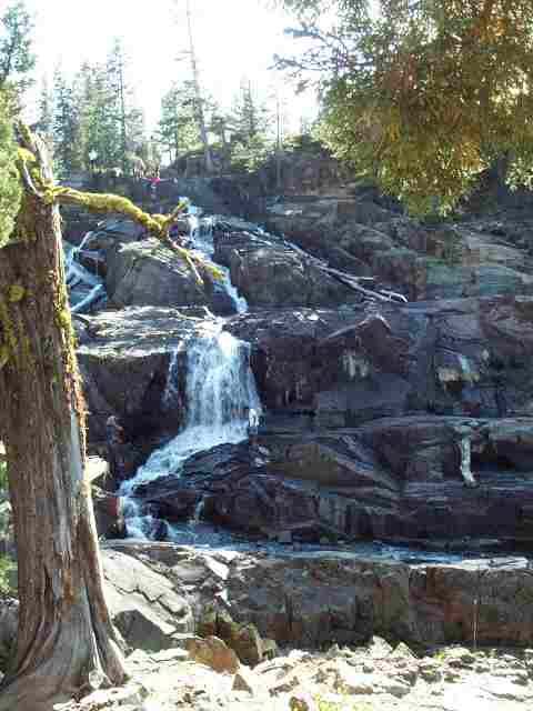 04009-LowerFalls.jpg 83.4K