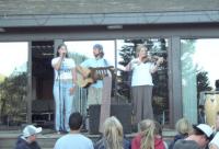 Thumb_04055StaphEntertainment-FriDin.jpg 7.0K