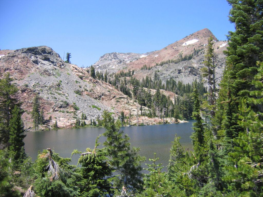 SSC05-36-SuzieLake.jpg 229.7K