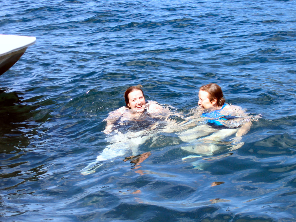 SSC05-52-ValerieBecky.jpg 218.2K