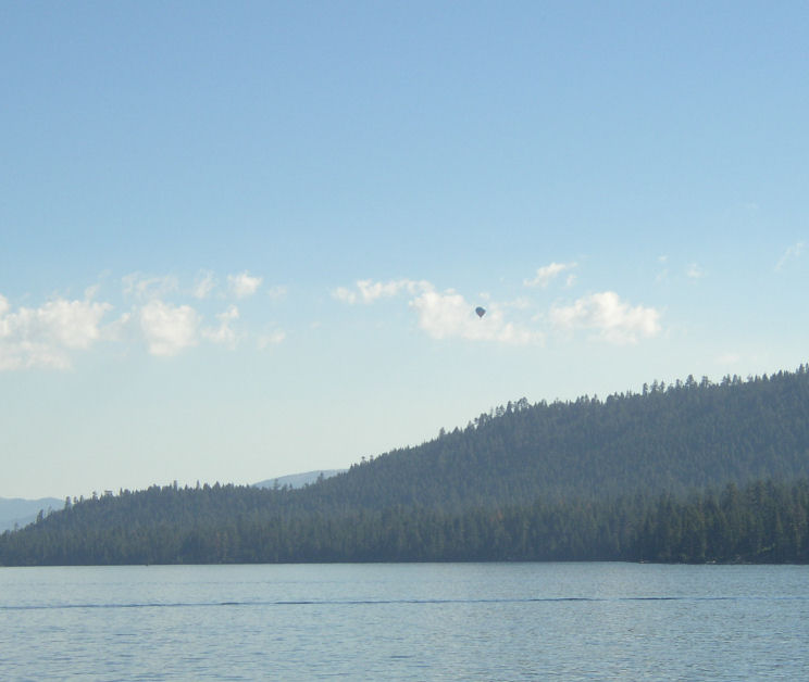 SSC05-62-Baloon-PhotoByVal.jpg 48.5K