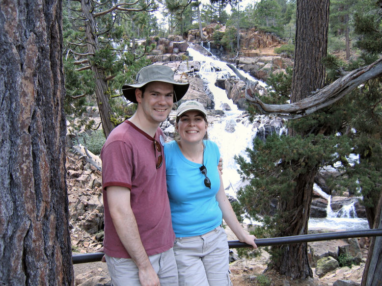 0606-SteveJennifer-LowerFalls.JPG 171.0K