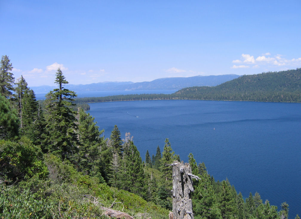 0613-NorthEndLake-FromCathedralTrail.JPG 160.8K