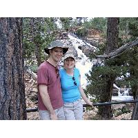 0606-SteveJennifer-LowerFalls.JPG 171.0K