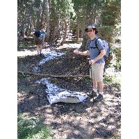 0625-EchoHike-SnowPlay-JenniferSteve.JPG 259.5K