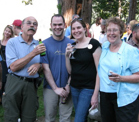 0852-LeighSteveJenniferBecky-PhotyByBrowning.JPG 213.3K