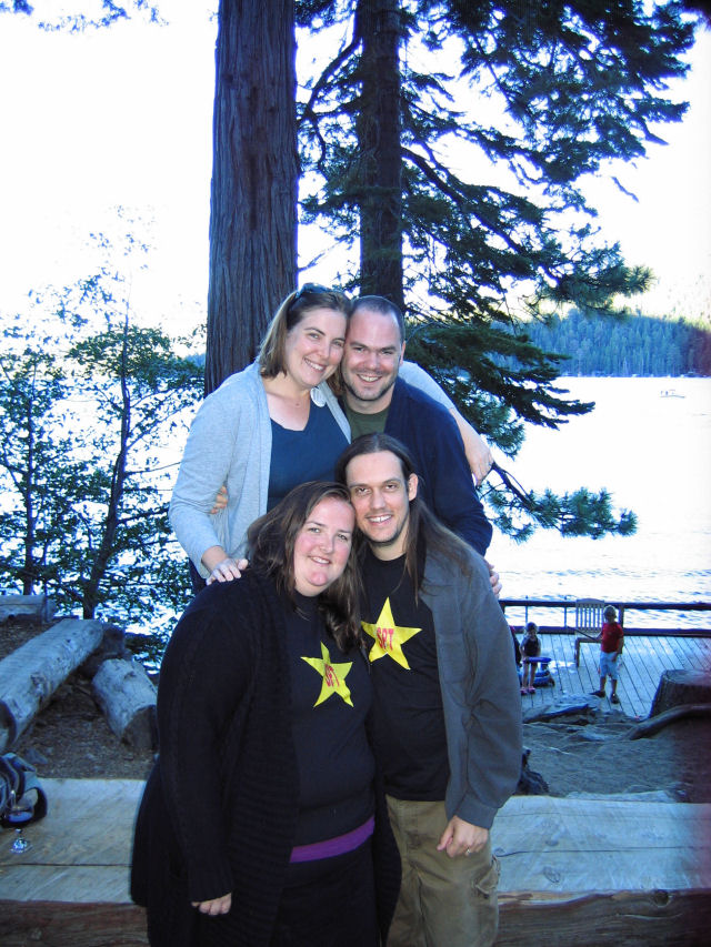 10073-SuperPostTeens-JenniferSteveValNeal.JPG 179.8K