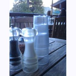 110003-DiningDeck.jpg 126.0K