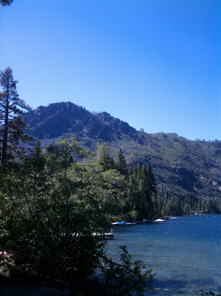 110031-CampFromRoadNearBabyBeach.jpg 174.4K