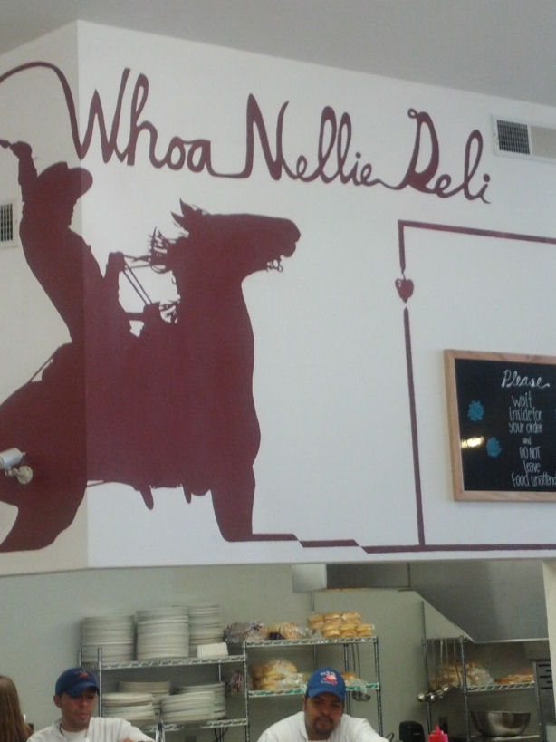 12-013-LunchLeeVining.jpg 74.0K