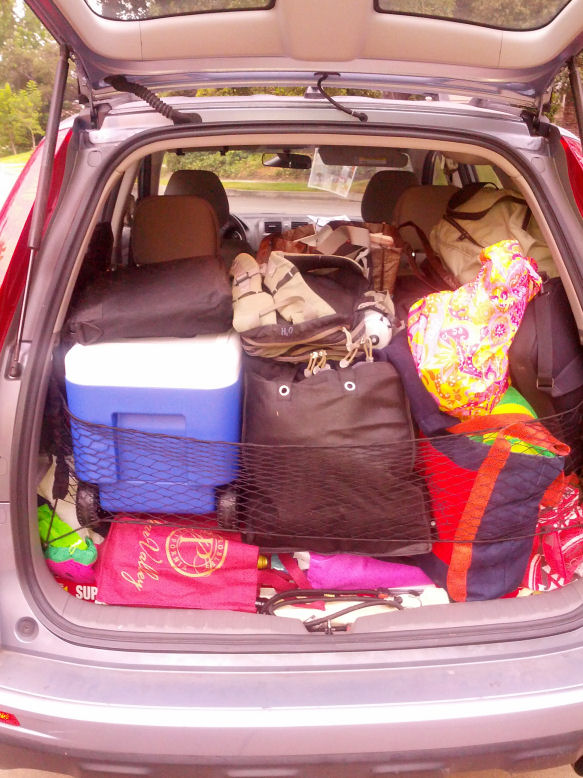 13-002-HondaCRVPacked.jpg 129.5K