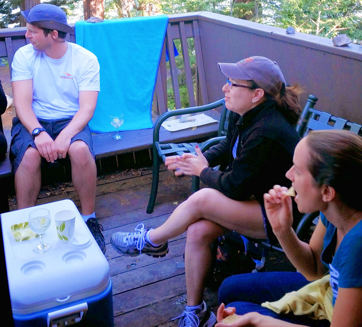 14-036-OnDeck3.jpg 312.7K