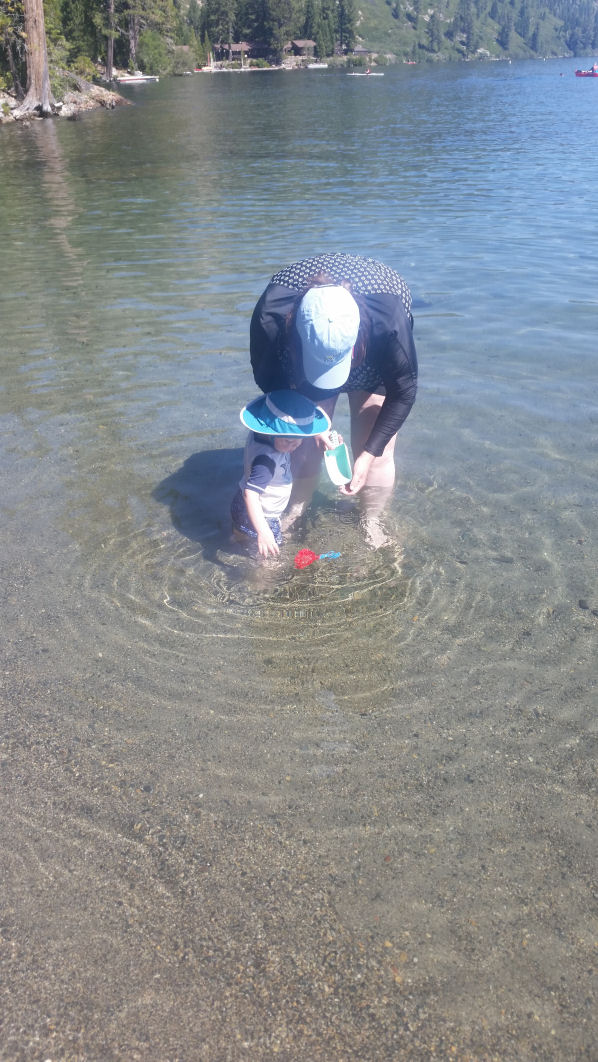 2016-112-R-J-BabyBeach.jpg 161.6K